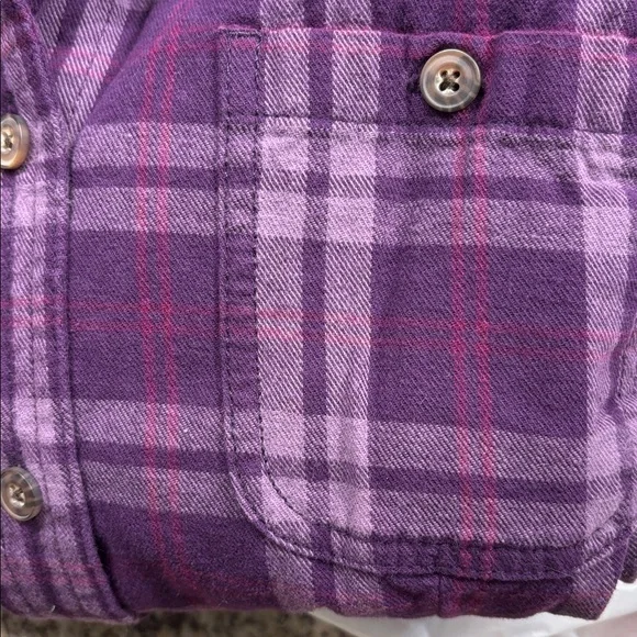 Duluth Trading purple flannel, M - Picture 11 of 12